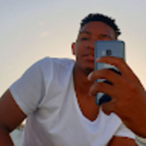 Meet your Posher, Akeel